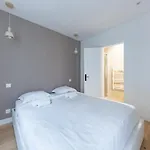 Charming 4 Stars Near Montmartre & Metro 아파트