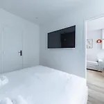 Charming 4 Stars Near Montmartre & Metro 파리
