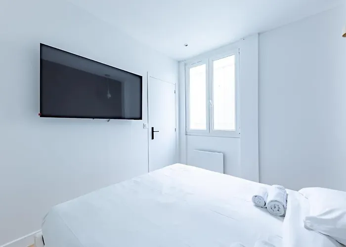 Charming 4 Stars Near Montmartre & Metro Lejlighed Paris